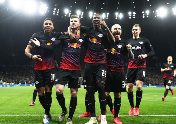  莱比锡红牛客场逆转斯图加特  